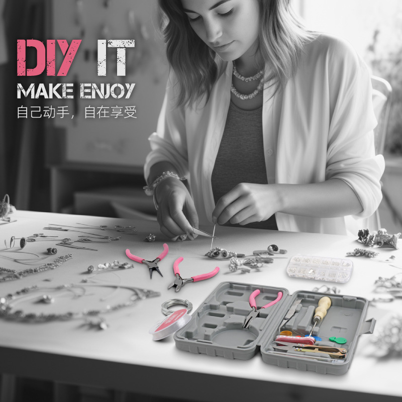 Ensemble de 17 outils pour la  - Craft Tools avis et prix